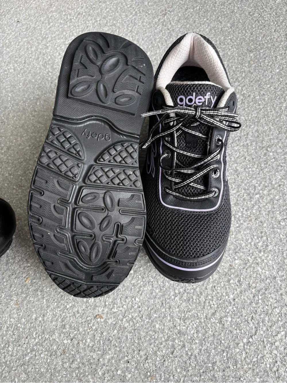 Gravity Defyer Women's Mighty Walk Shoes size 9.5